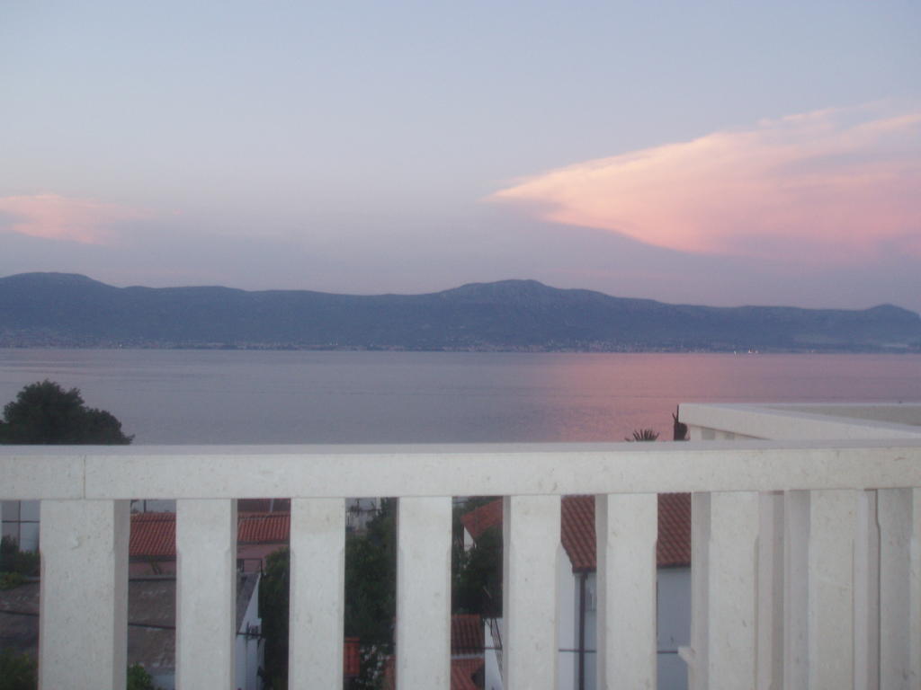 Apartments Romana Slatine Chambre photo